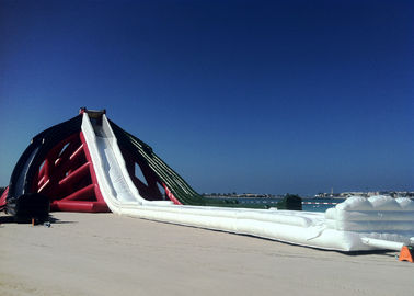 bianco rosso del PVC dell'acquascivolo gonfiabile gigante lungo dell'esterno di 75m con Bolwer