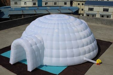 Tenda gonfiabile di doppio strato, tenda di campeggio gonfiabile impermeabile del PVC per all'aperto