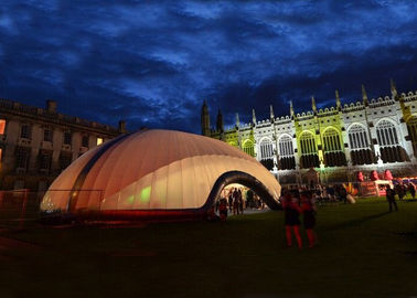 Il romanzo gigante ha condotto la tenda gonfiabile Customizd della cupola che accende la tenda gonfiabile dell'aria per il grande evento