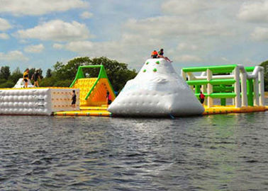 Parco gonfiabile impermeabile dell'acqua per il mare, attrezzatura di galleggiamento del parco dell'acqua dell'affare