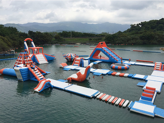 Parco di galleggiamento commerciale dell'acqua del PVC del grande parco gonfiabile resistente UV 0.9mm dell'acqua
