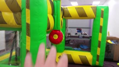 Giochi interattivi gonfiabili all'aperto dell'interno/sistema gonfiabile del carro armato di successo per i bambini