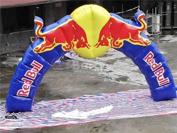 Stampa unica Commerical che annuncia gli arché gonfiabili di Red Bull per la cerimonia di apertura