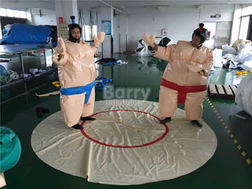 Vestiti gonfiabili adulti lottare di sumo con la stuoia per l'evento all'aperto
