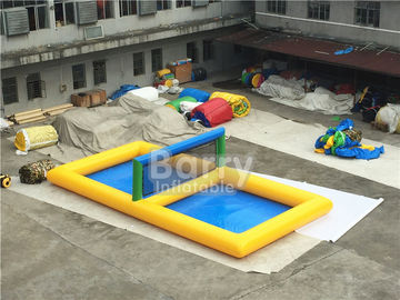 Corte di pallavolo gonfiabile Vollyball di forza dei giocattoli di estate del giacimento del PVC del gioco gonfiabile dell'acqua per i giocattoli dell'acqua