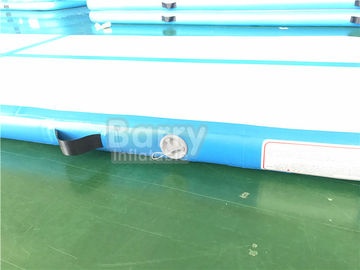 Le stuoie di ruzzolamento gonfiabili domestiche della ginnastica della pista di aria/hanno personalizzato la pista di ruzzolamento dell'aria di sport del PVC