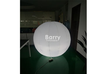 Palla gonfiabile LED del treppiede che accende la palla di pubblicità all'aperto del LED