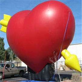 Prodotti gonfiabili stanti di pubblicità della decorazione della festa nuziale del LED, grande cuore rosso gonfiabile