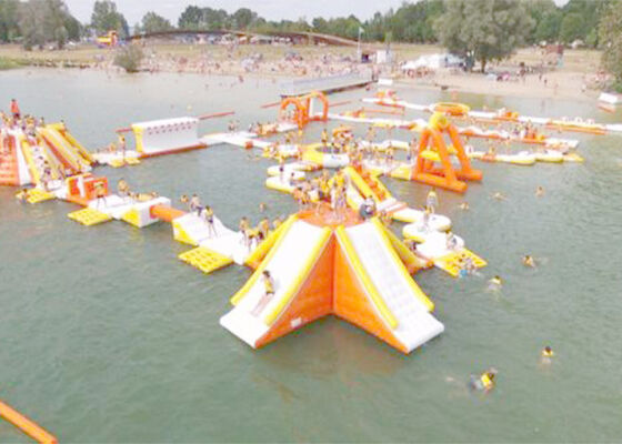 Parco di galleggiamento dell'acquascivolo del cortile dei bambini di Aqua Sports Water Park Inflatable