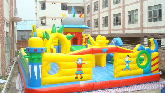 Parco di salto del gioco del castello del PVC dei buttafuori gonfiabili commerciali 0.55mm