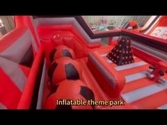 Parco a tema gonfiabile con gioco sportivo