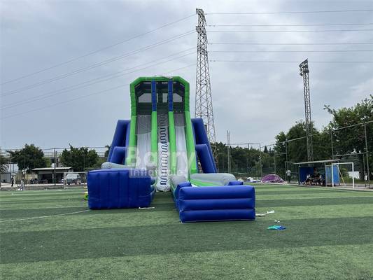Gioco di festa per bambini personalizzato alto 36x14x13m treppiede scivolo d'acqua gigante per eventi di grandi dimensioni 5 km percorso gonfiabile di ostacoli