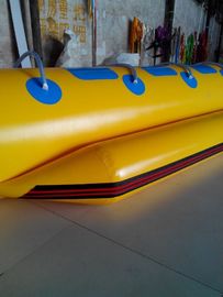Giocattoli gonfiabili a senso unico dell'acqua, barca di banana della tela cerata del PVC trainabile per la persona 6