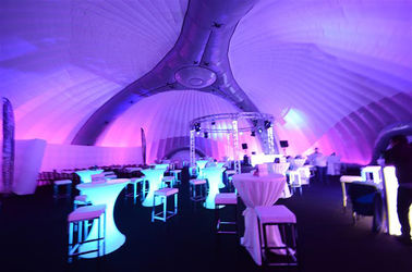 Tenda gonfiabile di resistenza di illuminazione del partito UV della cupola per la copertura 30m della fase