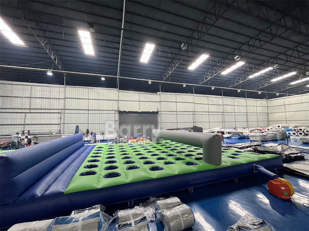 17.5m(L) X7.4m(W) X1.2m(H) Materasso gonfiabile di bambusa in PVC Corsa per folli Corsa gonfiabile a 5 km