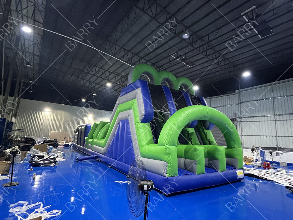 Giochi sportivi per adulti Logo personalizzato Corso di ostacoli gonfiabile Combinato gonfiabile 5k con PVC resistente Disponibile OEM / ODM