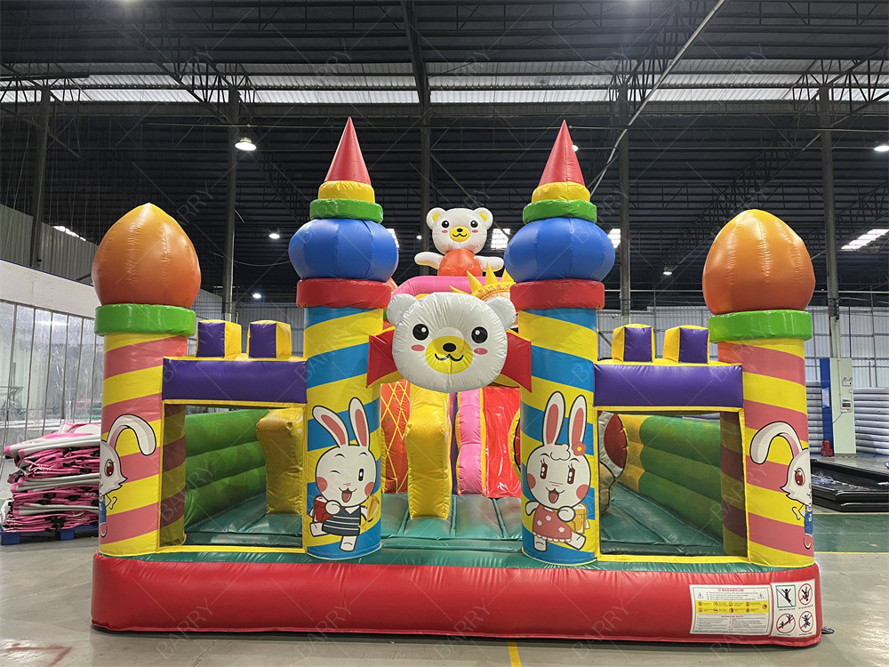 Zoo Animali Serio Orso Coniglio Bambini Piccoli Castello a Bounce Parco a tema Città divertente per bambini
