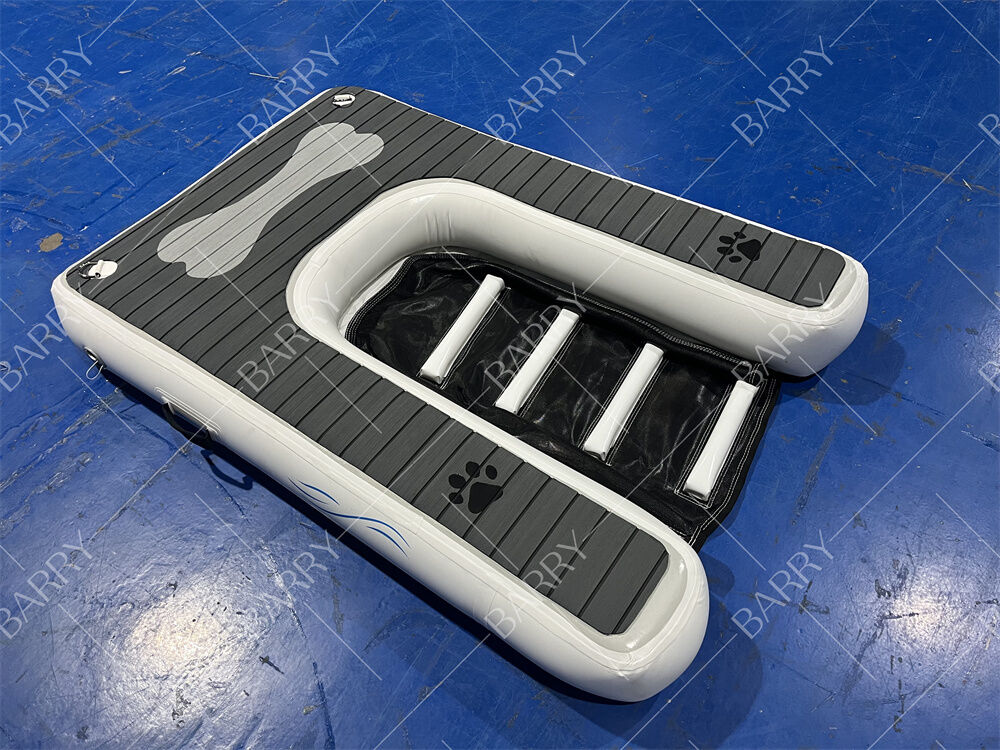 Rampa per cani gonfiabile Piattaforma galleggiante per animali domestici con EVA antiscivolo