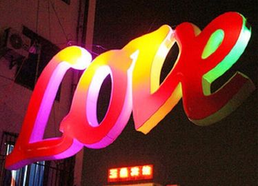 Proposta di matrimonio LED gonfiabile che accende il cuore amoroso del panno di Oxford