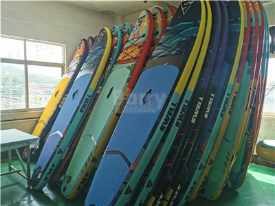 la spuma gonfiabile dello sport acquatico del bordo del SUP 365lbs sta su colore su misura del bordo di pagaia
