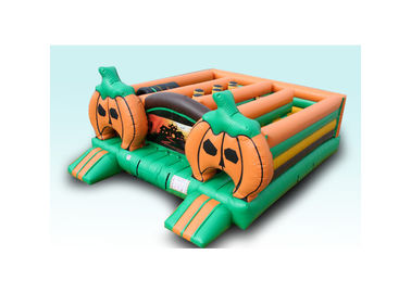 Partito divertente di Halloween che stupisce la zucca di Halloween/labirinto di Halloween per i bambini