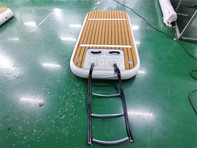 Dock galleggiante gonfiabile in tessuto a cucitura per la pesca con pompa e accessori