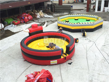 Toro gonfiabile professionale del rodeo dei giochi di sport/anello gonfiabile di guida del toro