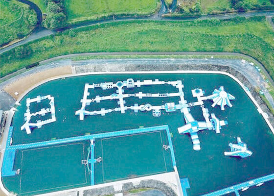 giochi di galleggiamento gonfiabili del parco dell'acqua della tela cerata del PVC di 0.9mm per lo stagno dell'hotel