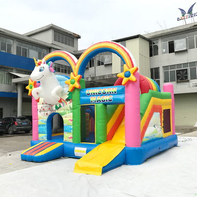 Parco su misura di rimbalzo del PVC Unicorn Inflatable Jumping Bouncer House per attività