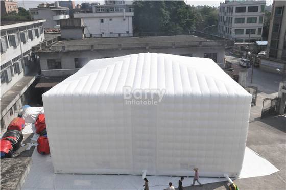 Tenda gonfiabile del cubo del quadrato bianco della prova di fuoco per aiuto in caso di catastrofe